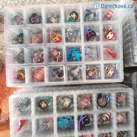 Adventní kalendář s figurkami K-pop: Lovkyně démonů (Demon Hunters)