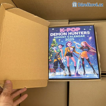 Adventní kalendář s figurkami K-pop: Lovkyně démonů (Demon Hunters)