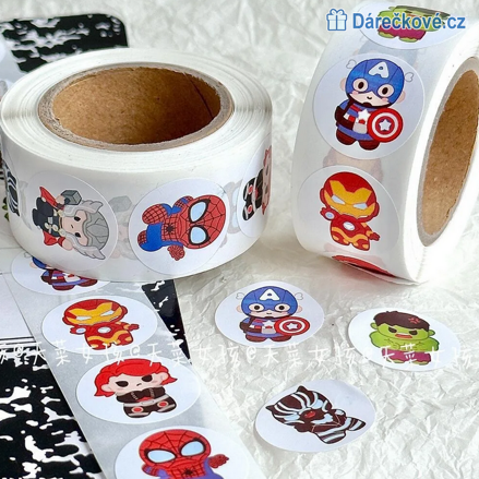 500 ks samolepek Avengers